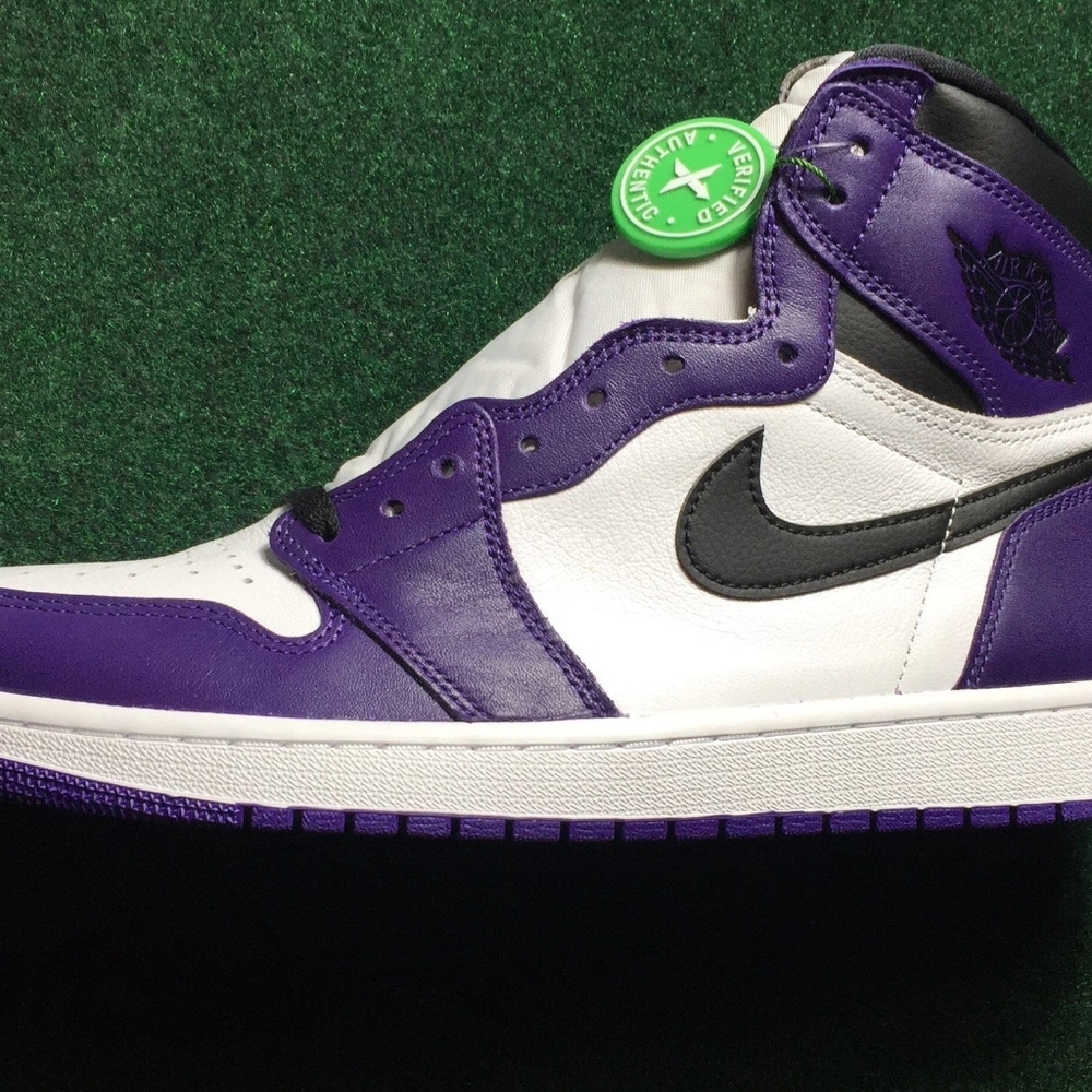 NWB Jordan 1 Retro High Court Purple - Picture 9 of 11